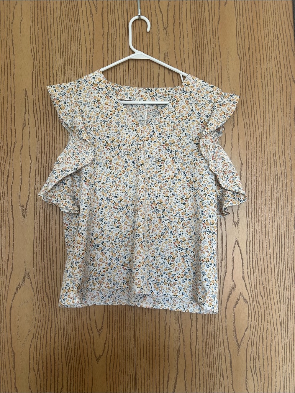 Floral Ruffle Sleeve Women's Top - Cream Multicolor